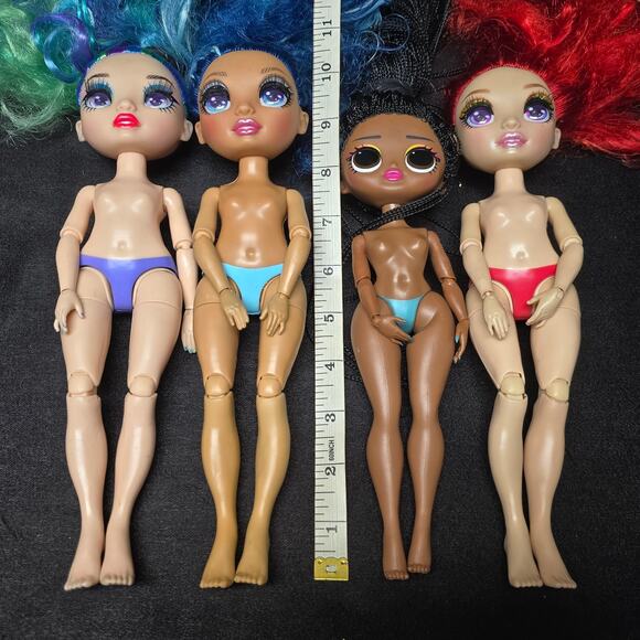 MGA Rainbow High & Sunset Fashion Doll Bundle - Ruby Holly Skyler World Travel - Picture 10 of 11